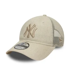 New Era Curved Caps New York Yankees MLB Linen Cream 9TWENTY Trucker Adjustable Cap