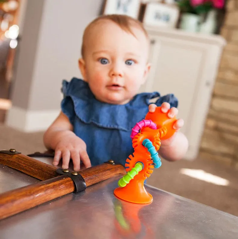 Pip Squigz Loops Orange Babykids_Fat Brain_Toys
