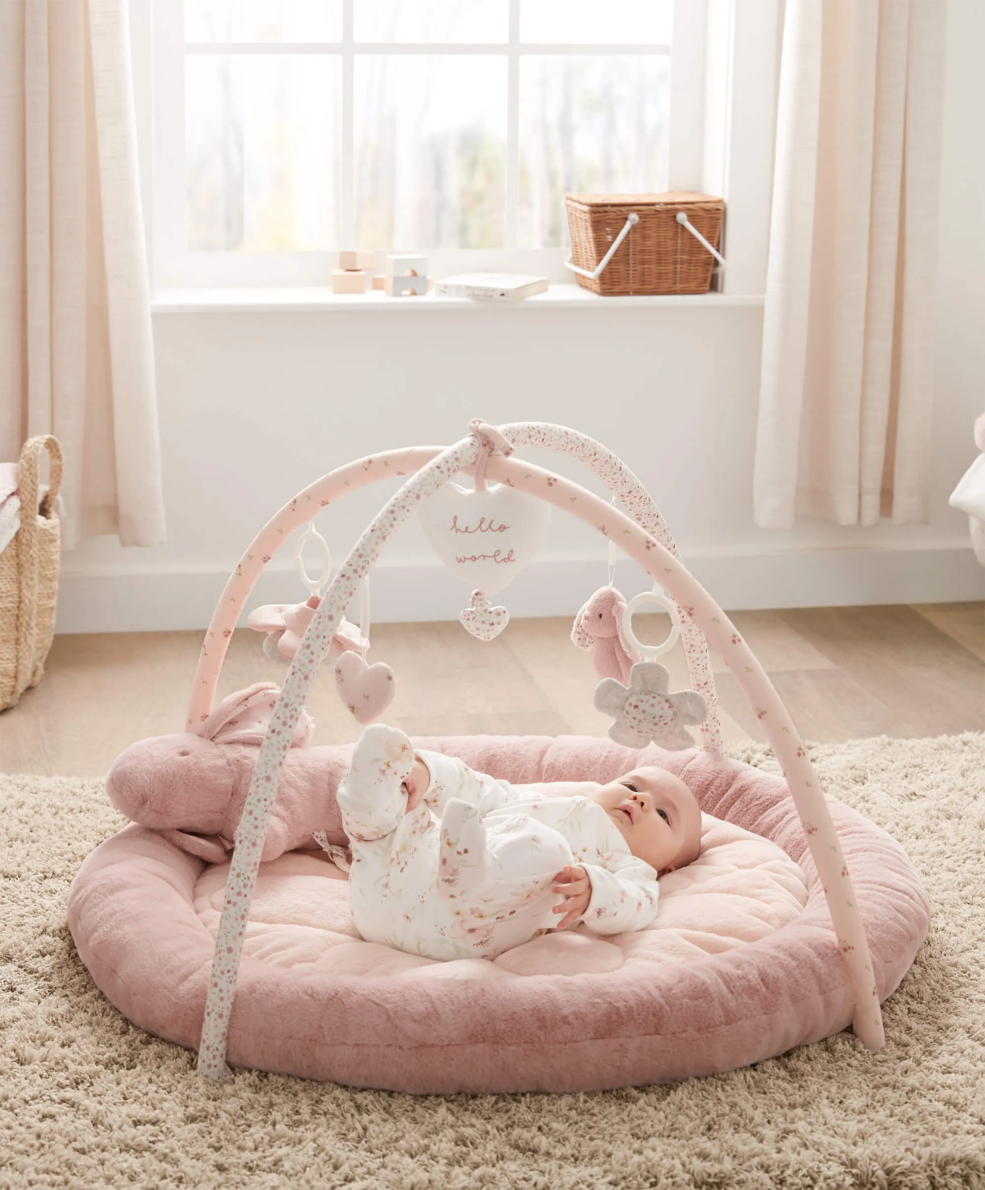 Playmat & Gym - Welcome to the World Bunny
