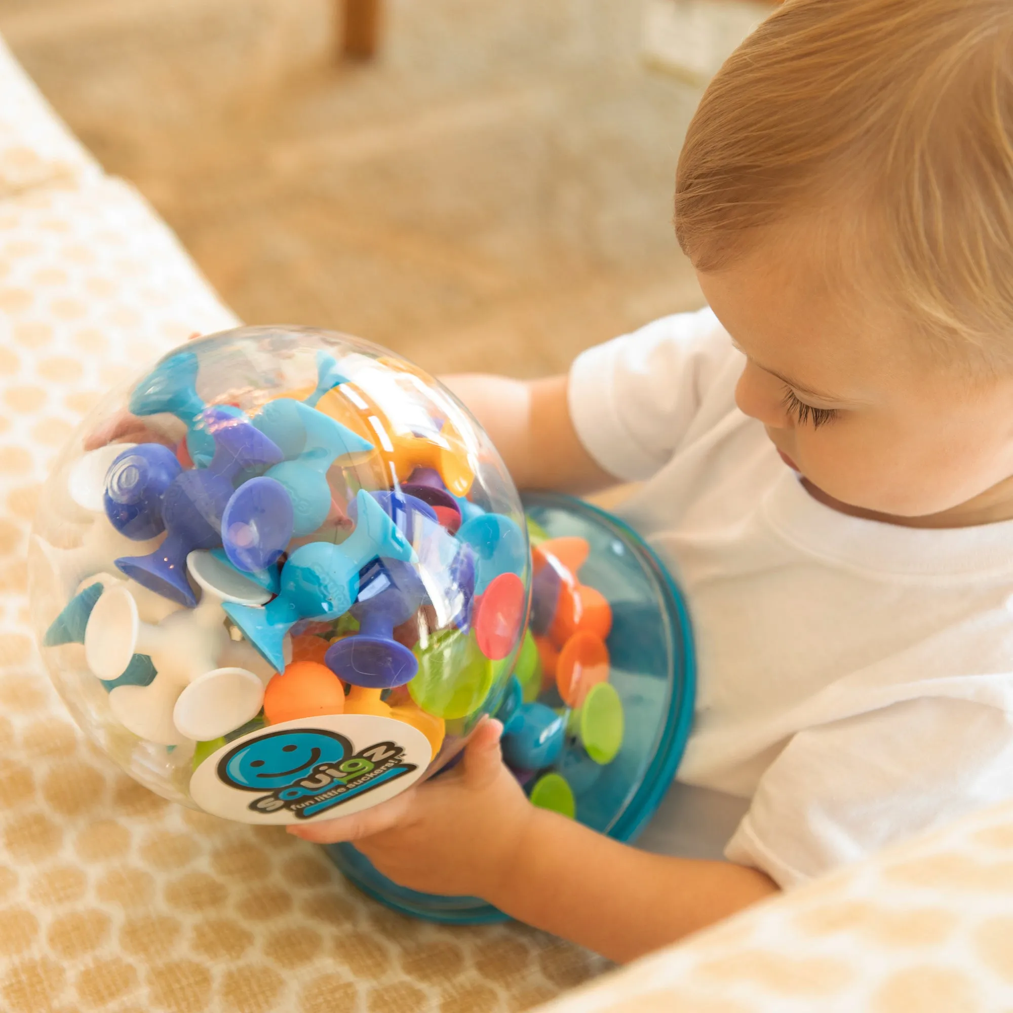 Squigz Deluxe 50pc Babykids_Fat Brain_Toys