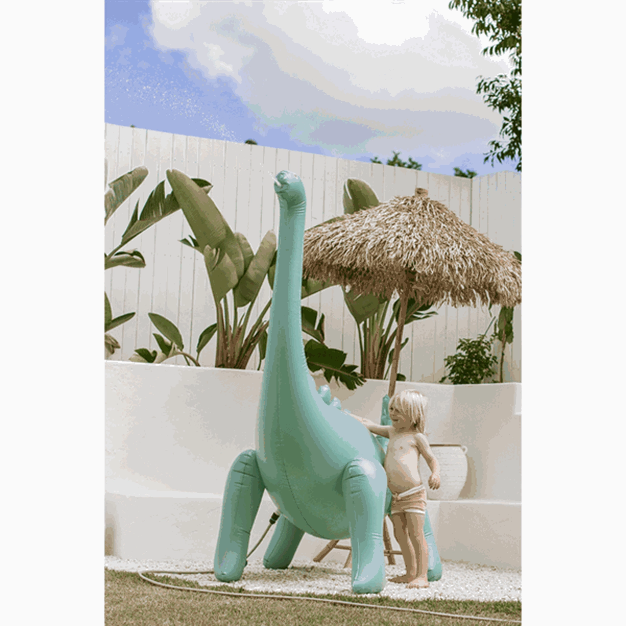 SunnyLife Inflatable Giant Sprinkler Dinosaur