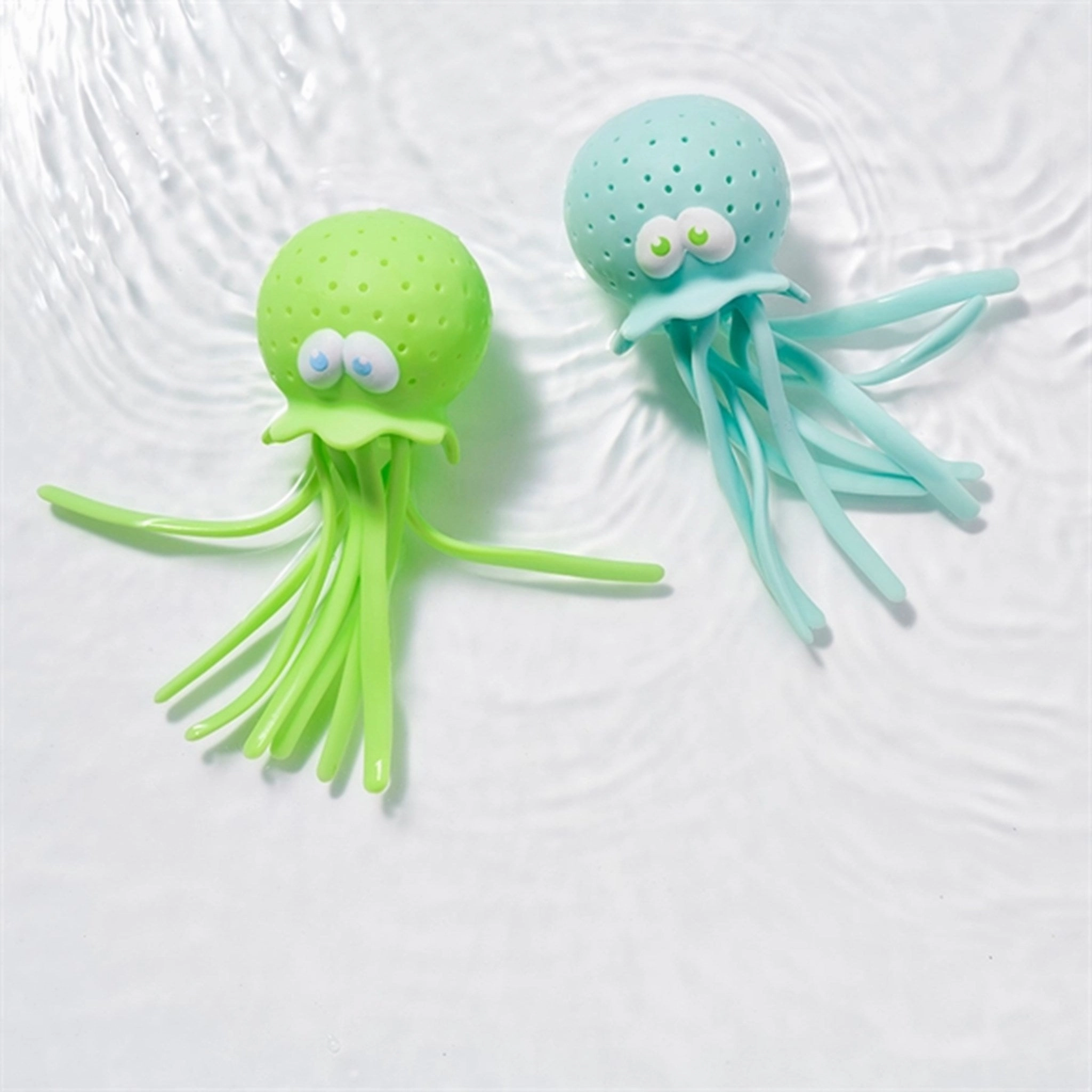 SunnyLife Octopus Bath Squirters