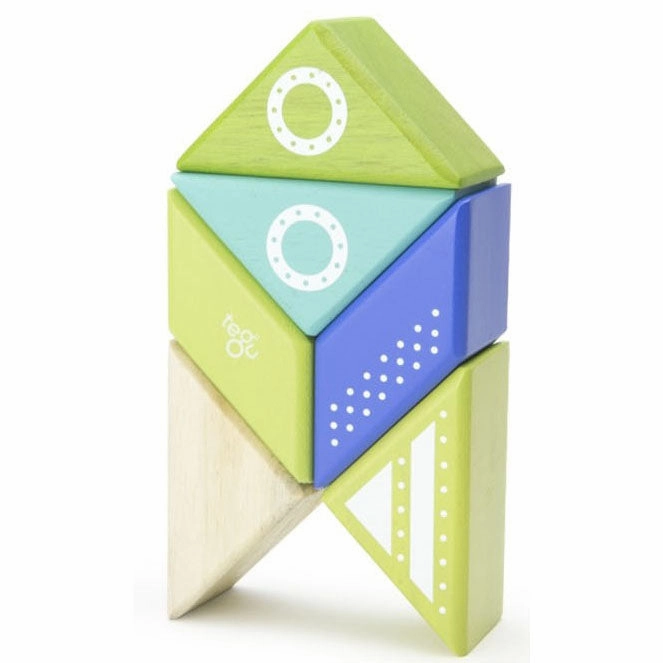 Tegu Travel Pal Spaceship Magnetic Wooden Blocks
