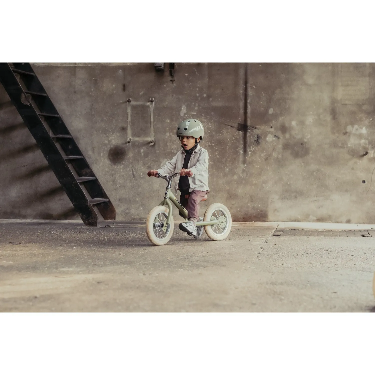 Trybike in steel, 2 wheels, Vintage Green