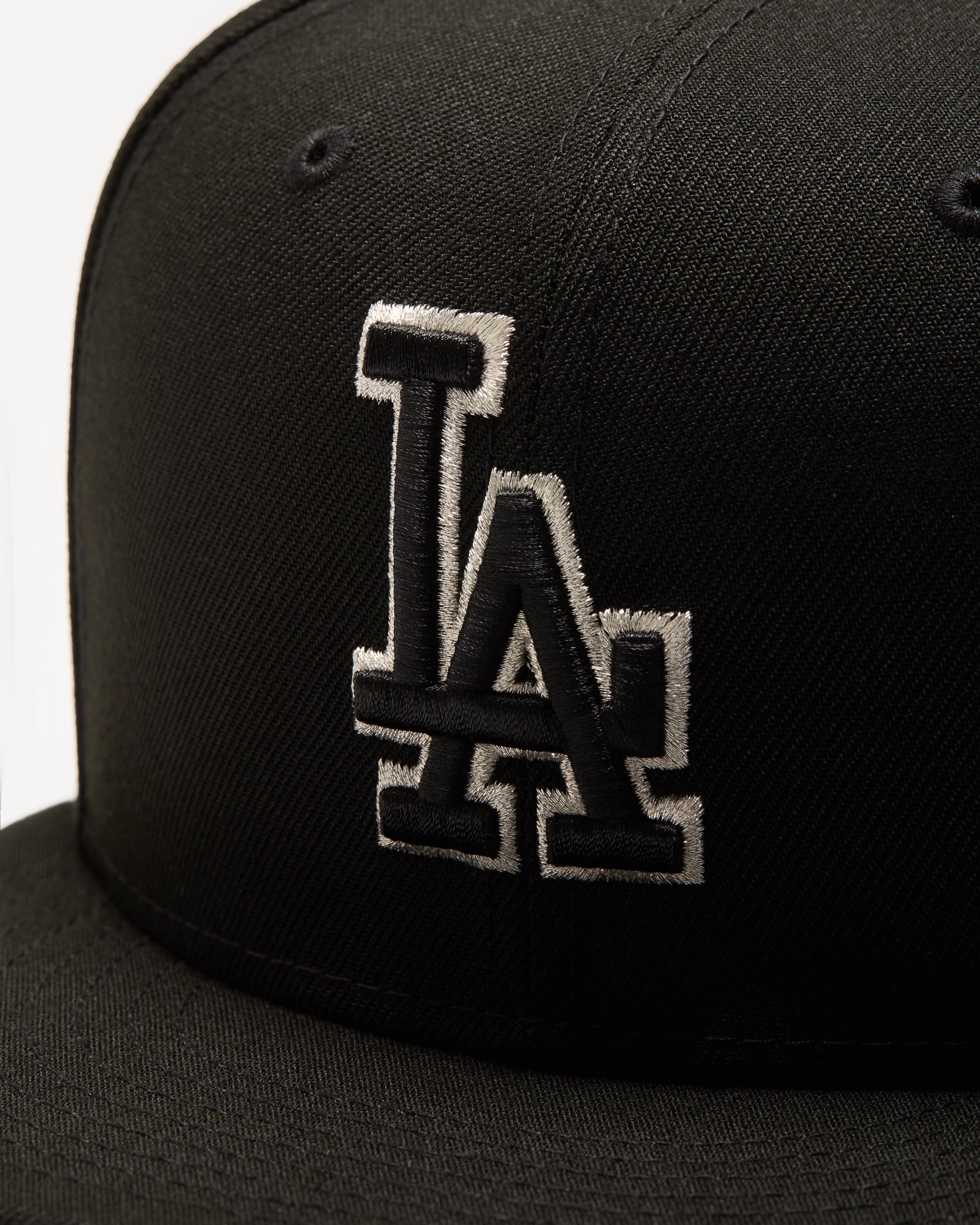 UNDEFEATED X NEW ERA DODGERS 59FIFTY FITTED  - BLACK